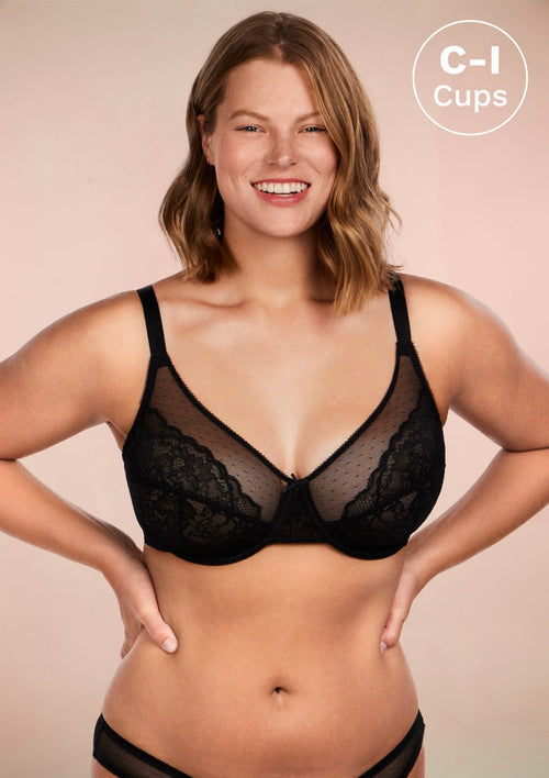 (Cardi B recommends)Enchante Lace Black Underwire Bra Set